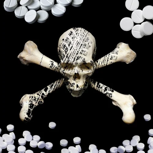 Pills & Automobiles single cover by Chris Brown, released August 4, 2017 on RCA