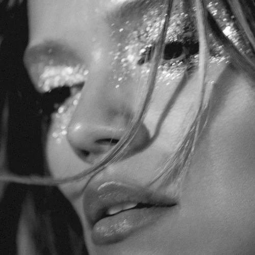 MATADORA single cover by KAROL G, released July 24, 2026 on Bichota Records, Interscope Records