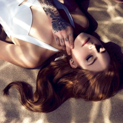 Blue Jeans (remixes) compilation album cover by Lana Del Rey, released January 27, 2012 on Interscope Records, Polydor
